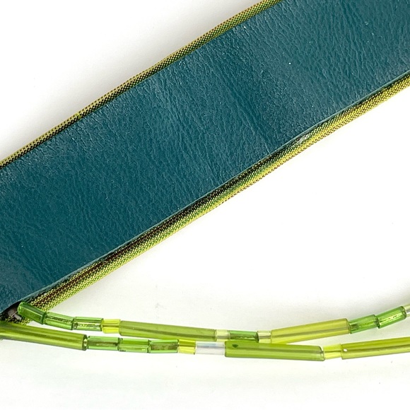 Enamelled Butterfly Chocker Necklace - Picture 13 of 16